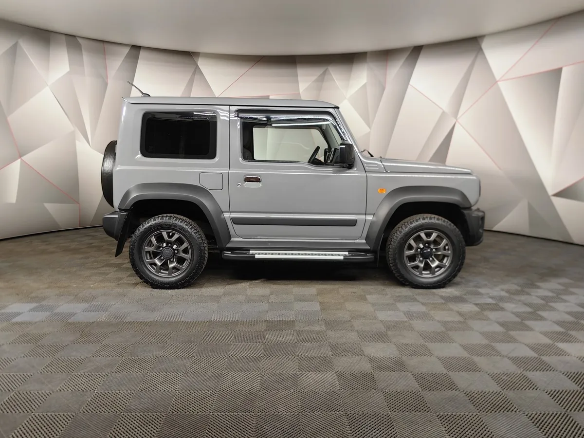 Suzuki Jimny 1.5 AT AWD (102 л.с.) GLX Серый в АВИЛОН. Слайд №6