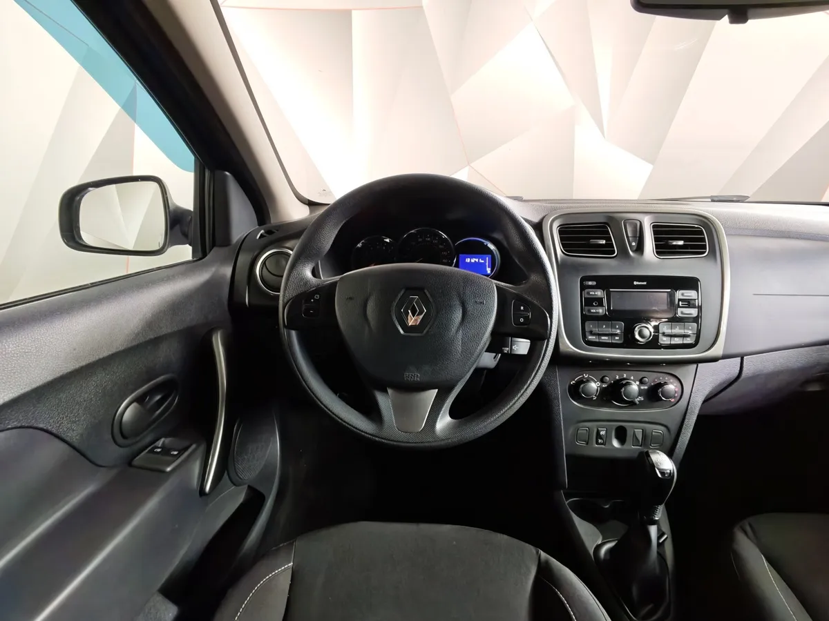 Renault Sandero 1.6 AT (103 л.с.) Stepway Синий в АВИЛОН. Слайд №17
