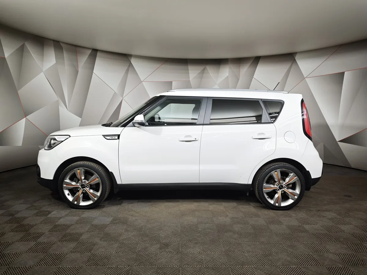 Kia Soul 1.6 AT (124 л.с.) Белый в АВИЛОН. Слайд №5