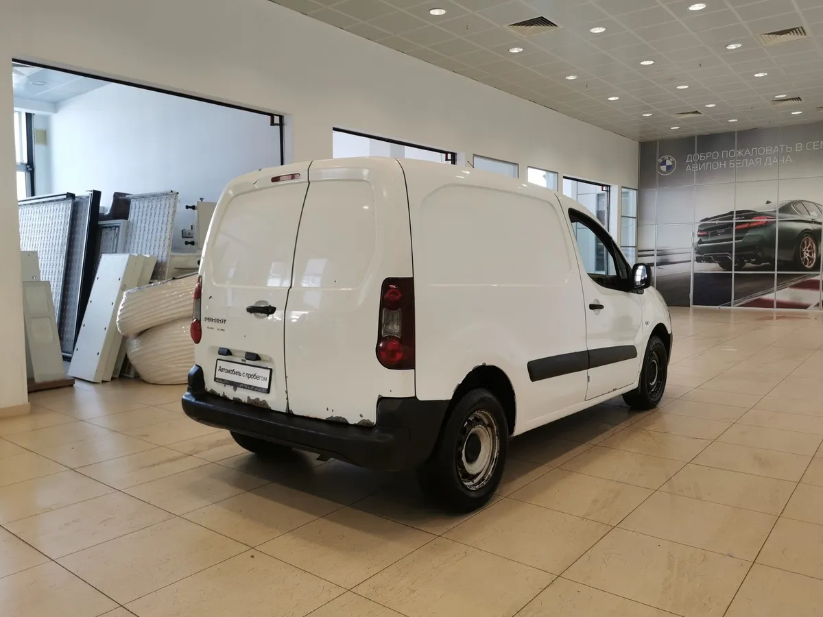 Peugeot Partner 1.6 MT (110 л.с.) Белый в АВИЛОН. Слайд №2