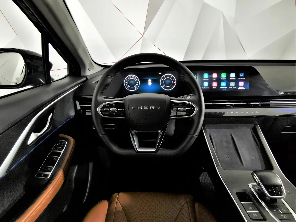 Omoda C5 1.5T CVT (147 л.с.) Ultimate (двухцветный, красные элементы экстерьера) Синий в АВИЛОН. Слайд №19