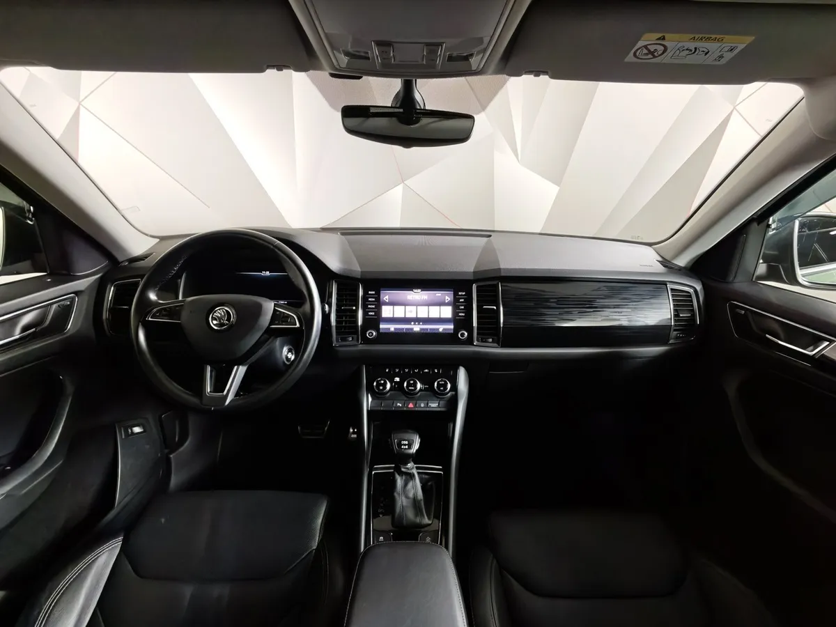Skoda Kodiaq 2.0 TSI DSG 4X4 (180 л.с.) Зеленый в АВИЛОН. Слайд №13