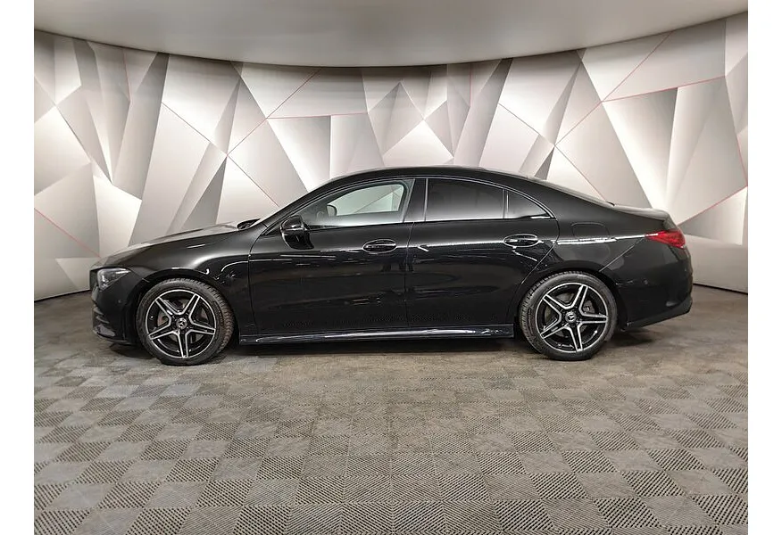Mercedes-Benz CLA 250 7-G DCT (225 л.с.) Sport Черный в АВИЛОН. Слайд №5