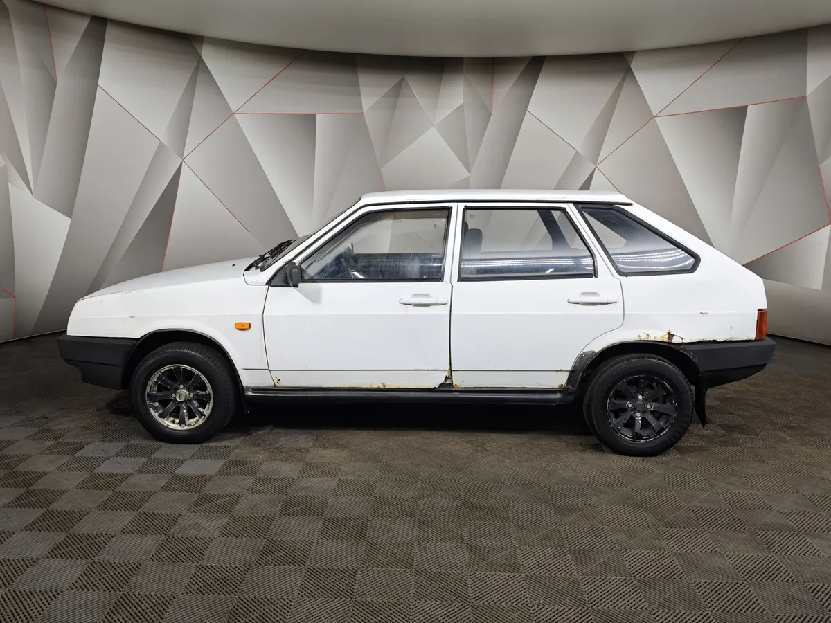 ВАЗ (Lada) 2109 2109 MT (64 л.с.) Белый в АВИЛОН. Слайд №5