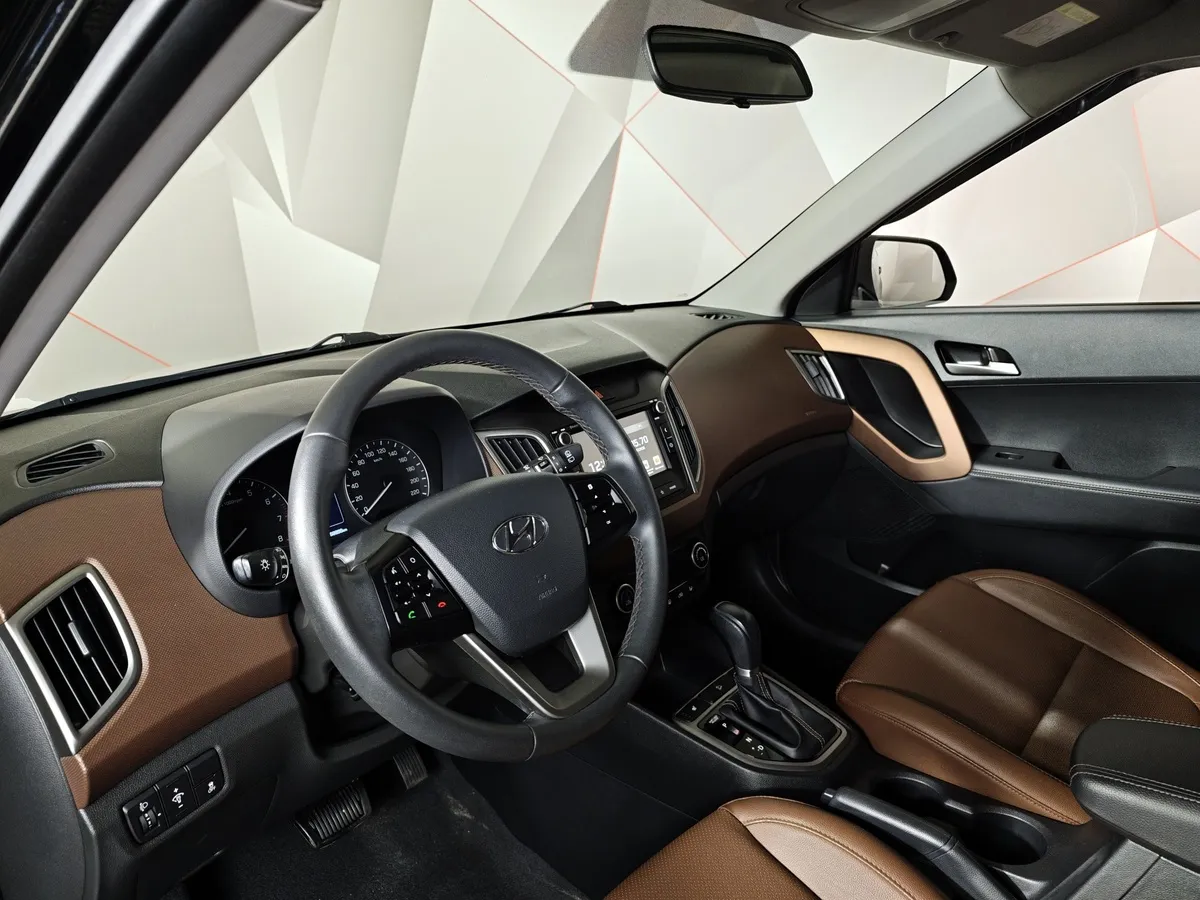Hyundai Creta 1.6 AT (123 л.с.) Black & Brown + Winter Черный в АВИЛОН. Слайд №18