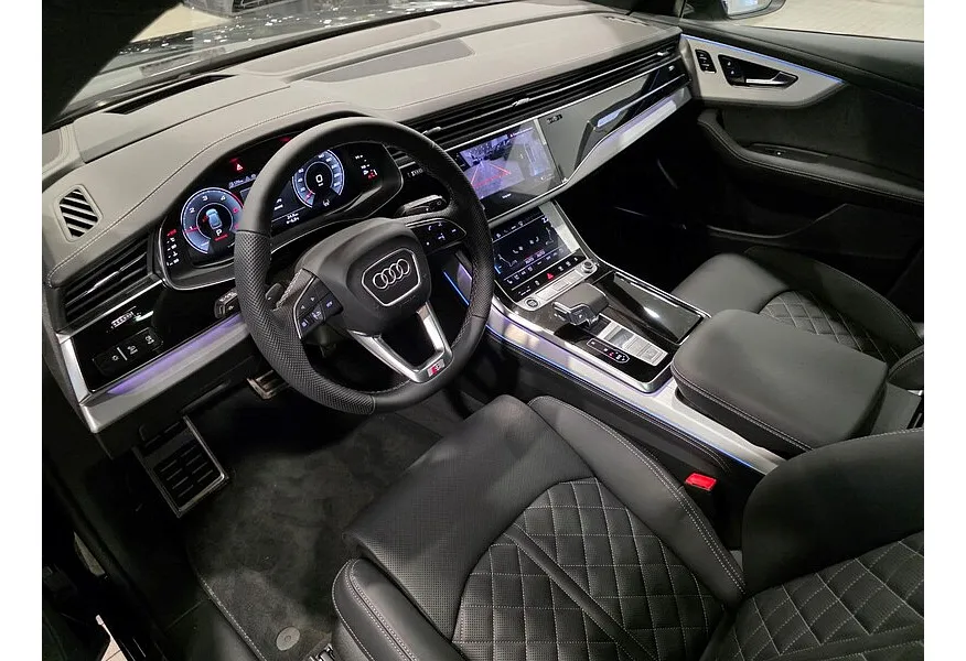 Audi Q8 3.0 TFSI tiptronic quattro (340 л.с.) Черный в АВИЛОН. Слайд №6