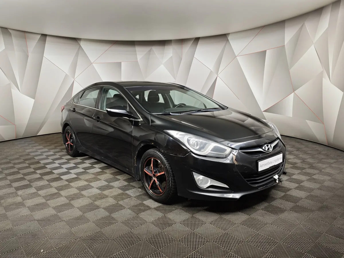 Hyundai i40 2.0 AT (150 л.с.) Comfort Черный в АВИЛОН. Слайд №3