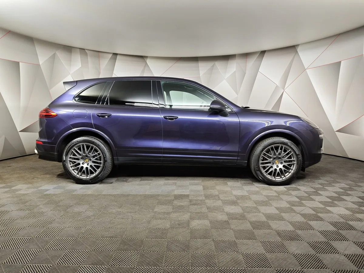 Porsche Cayenne Diesel 3.0 Tiptronic S AWD (245 л.с.) Фиолетовый в АВИЛОН. Слайд №6