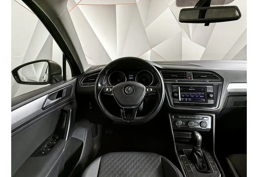 Volkswagen Tiguan 1.4 TSI BlueMotion DSG (150 л.с.) Comfortline Бежевый в АВИЛОН. Слайд №20