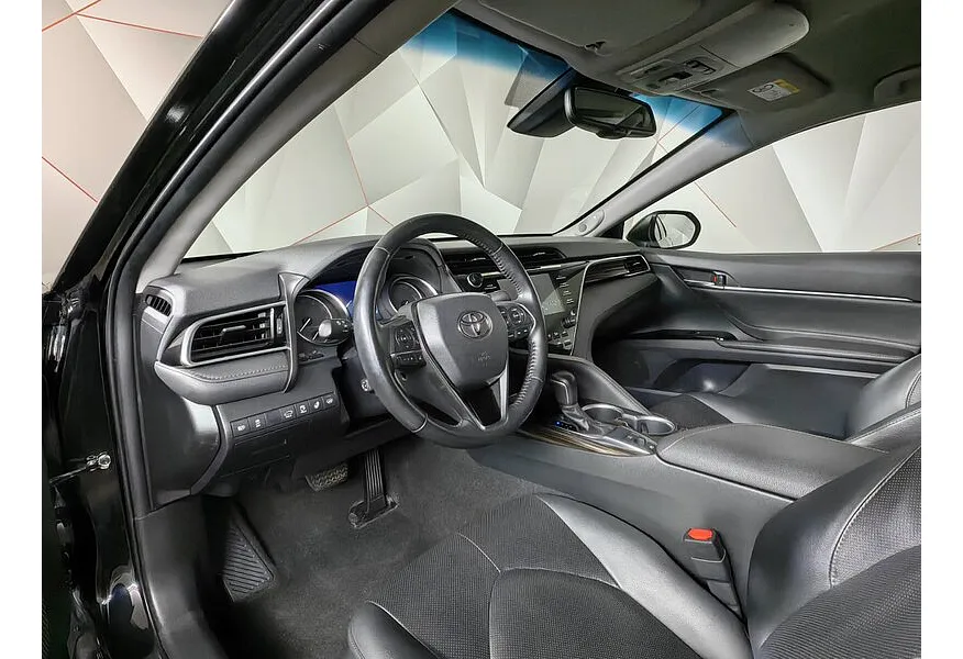 Toyota Camry 2.5 AT (181 л.с.) Черный в АВИЛОН. Слайд №11