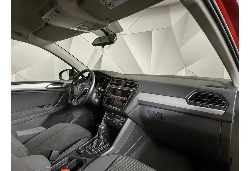 АВИЛОН - Volkswagen Tiguan 1.4 TSI 4Motion DSG (150 л.с.) Trendline Красный - slide 12