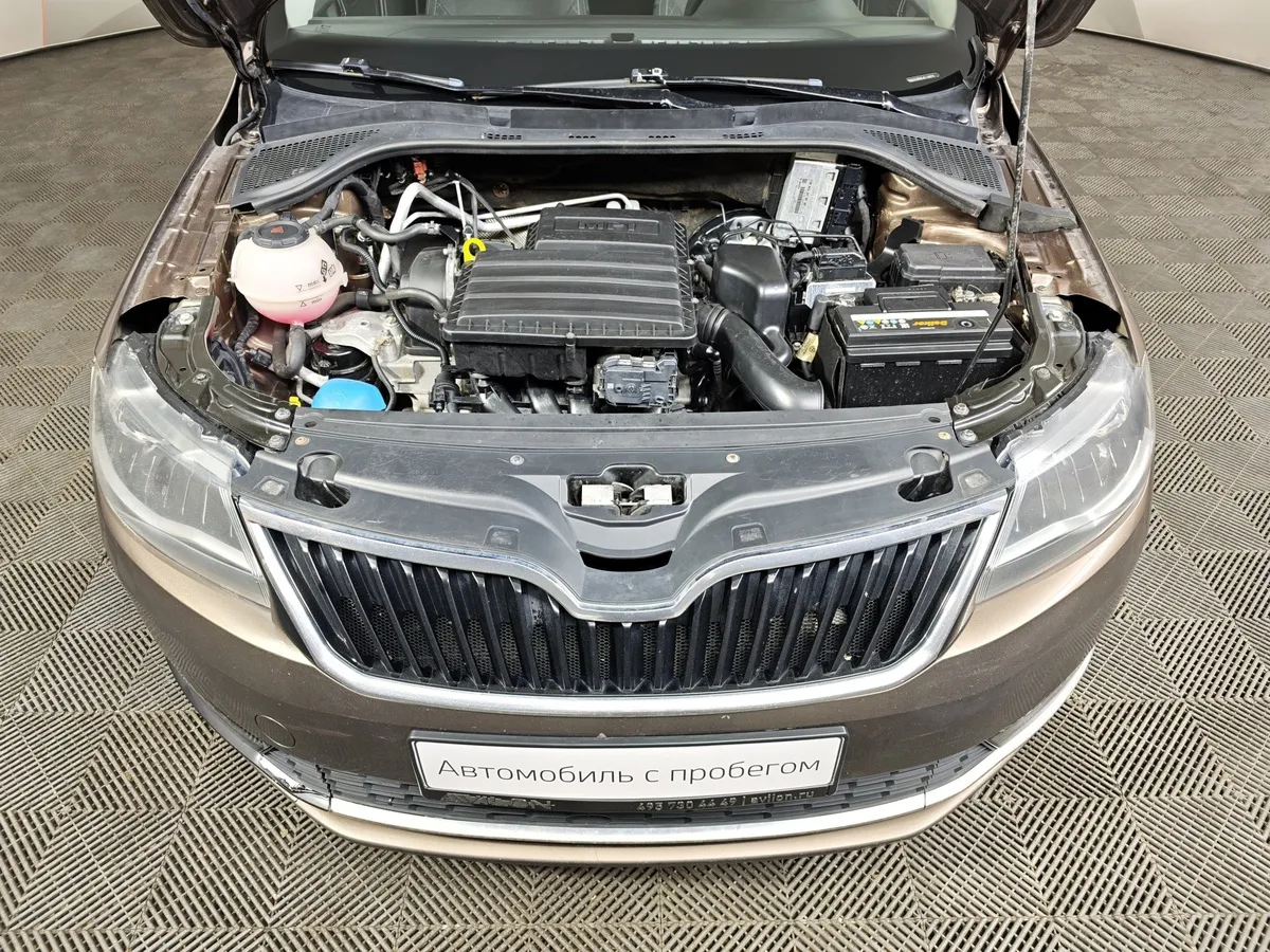 Skoda Rapid 1.6 AT (110 л.с.) Active Коричневый в АВИЛОН. Слайд №11