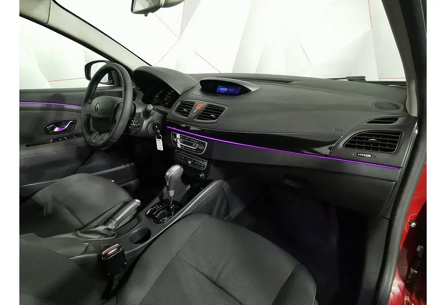 АВИЛОН - Renault Fluence 1.6 AT (110 л.с.) Красный - slide 9