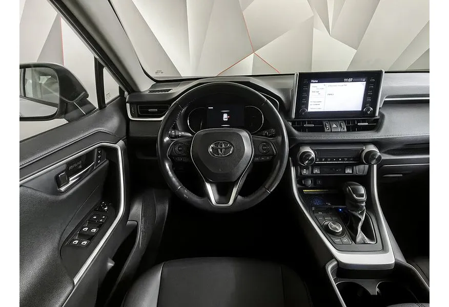 Toyota RAV4 2.5i AT AWD (199 л.с.) Белый в АВИЛОН. Слайд №20