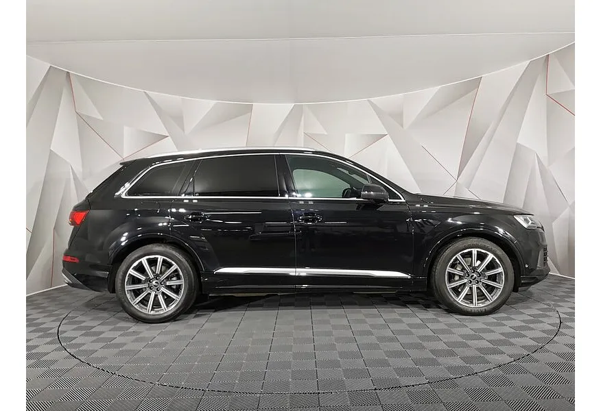 LIVE. Слайд №4