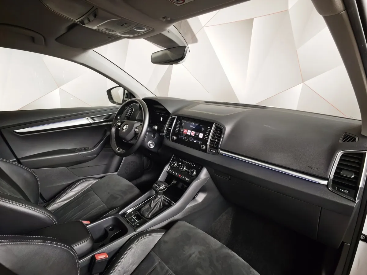 Skoda Karoq 1.4 AT FWD (150 л.с.) Ambition Белый в АВИЛОН. Слайд №13