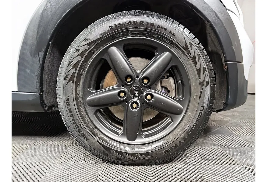 Mini Countryman 1.6 AT (122 л.с.) Белый в АВИЛОН. Слайд №7