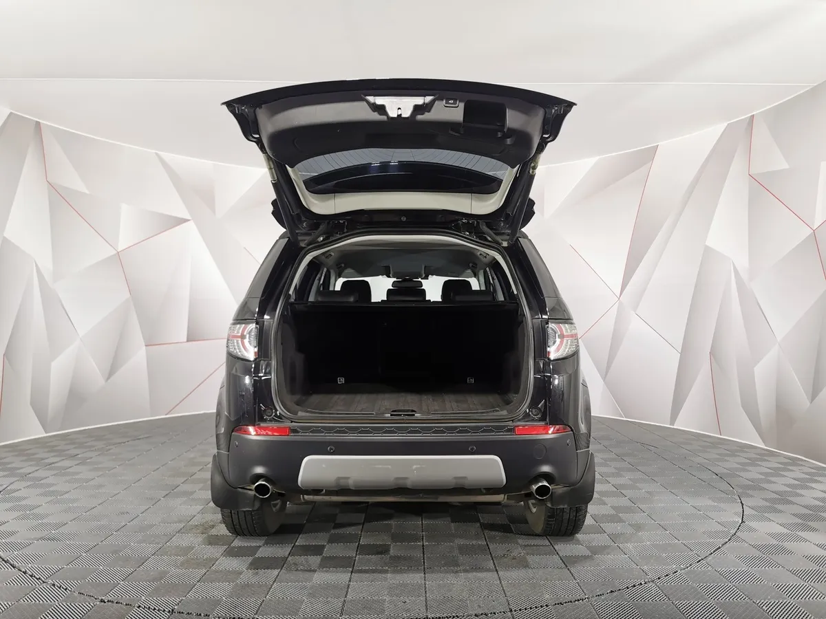 Land Rover Discovery Sport 2.0 SD4 AT AWD (240 л.с.) HSE Черный в АВИЛОН. Слайд №11
