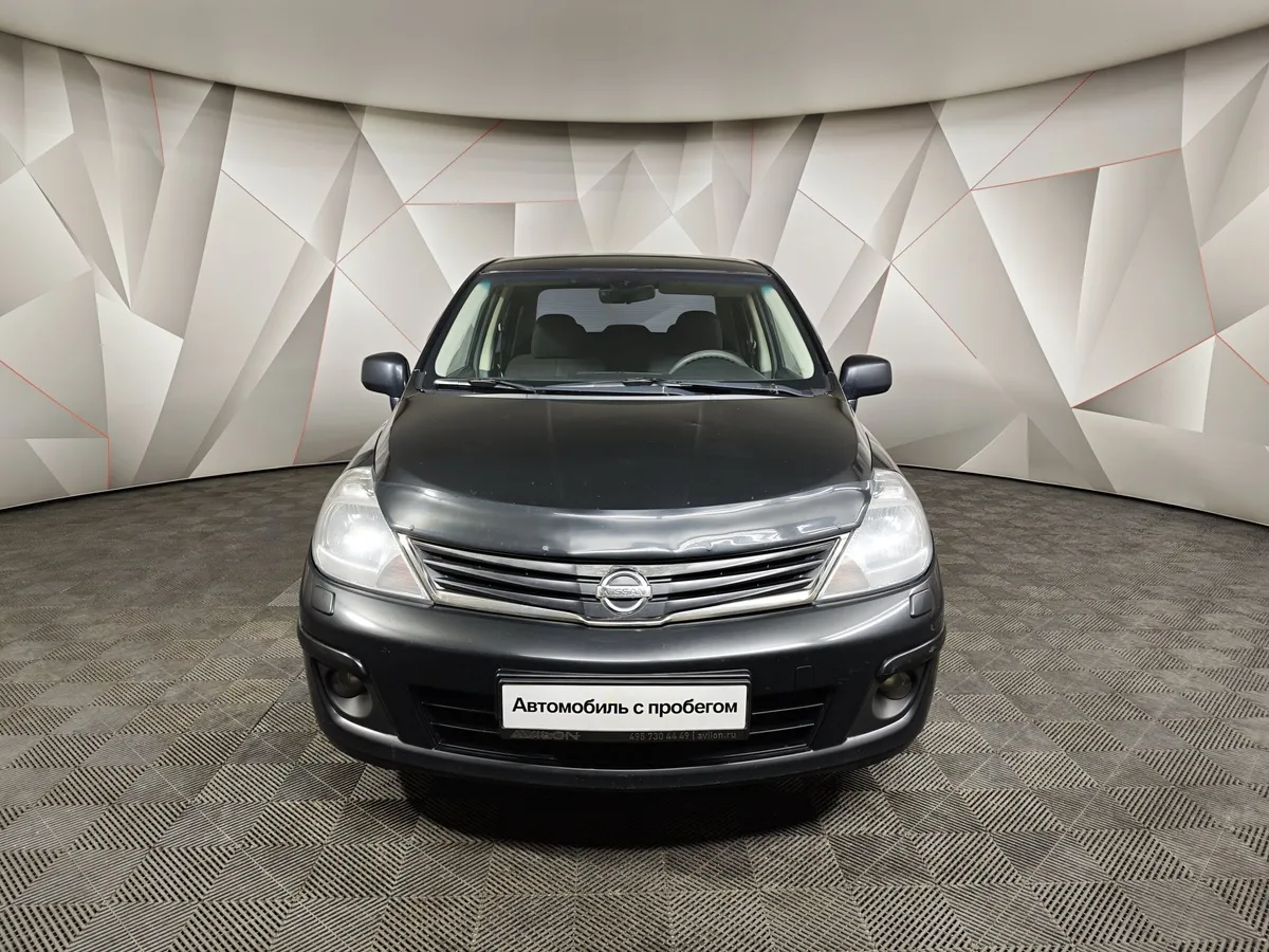 Nissan Tiida 1.6 MT (110 л.с.) Черный в АВИЛОН. Слайд №7