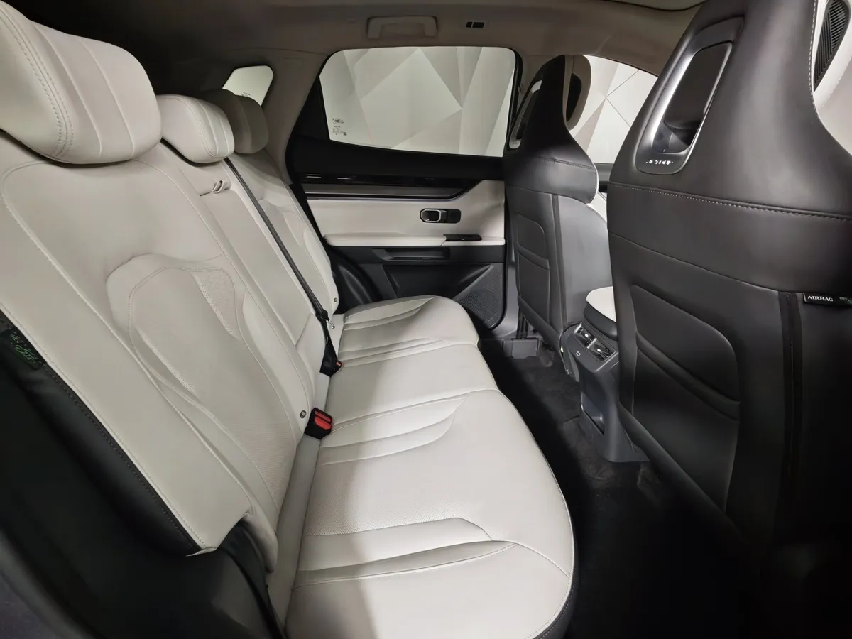 JETOUR Dashing 1.5T 6DCT 2WD (147 л.с.) Elite Серый в АВИЛОН. Слайд №16