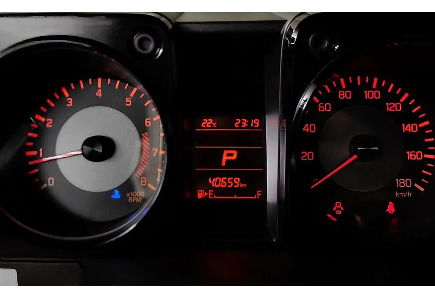 Suzuki Jimny 1.5 AT AWD (102 л.с.) GLX Черный в АВИЛОН. Слайд №17