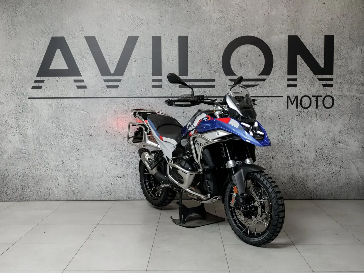 BMW Motorrad R 1300 GS R 1300 GS 1300 см³ (145) 1300 Синий в АВИЛОН. Слайд №2