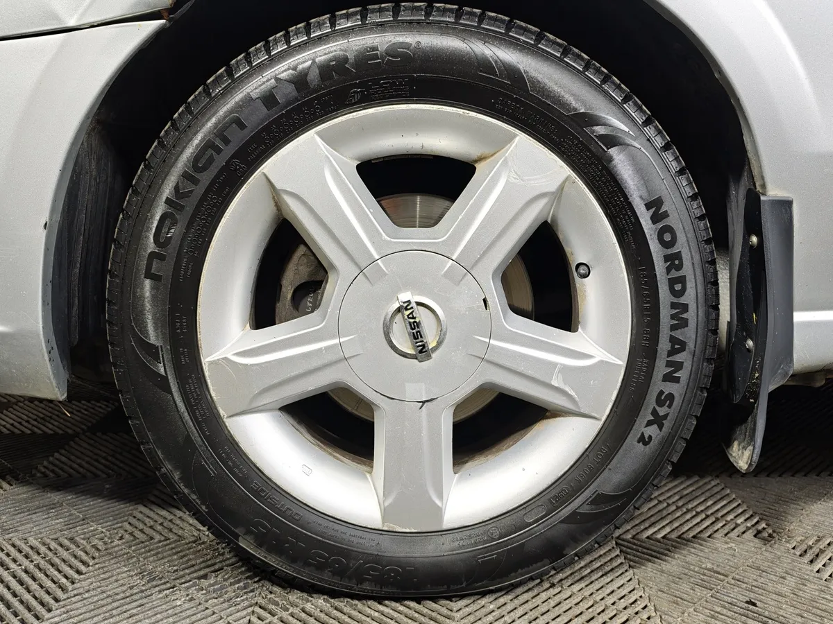 Nissan Almera Classic 1.6 AT (107 л.с.) Серебристый в АВИЛОН. Слайд №9