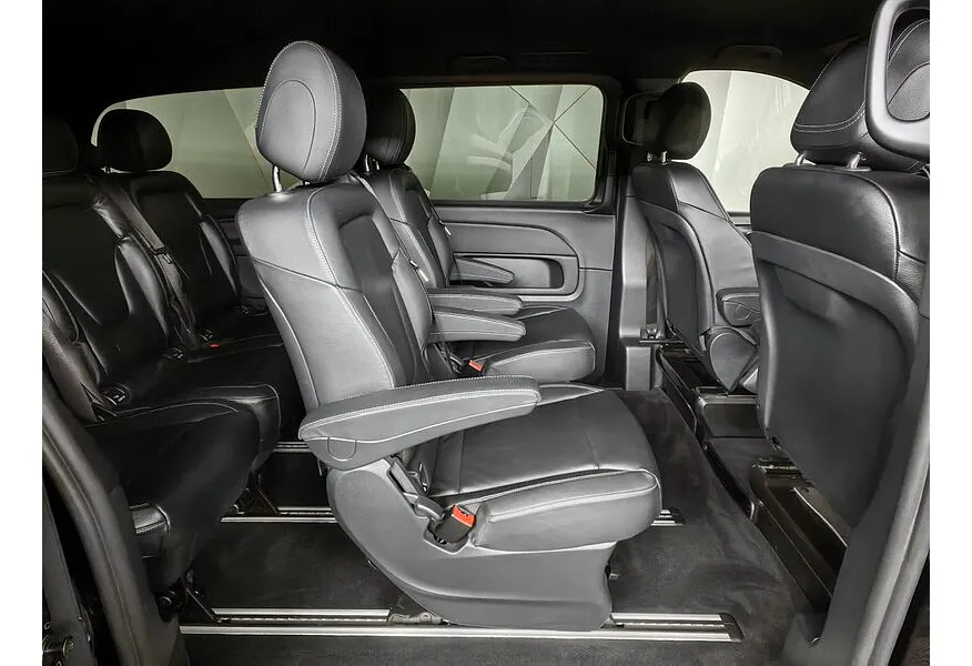 Mercedes-Benz V-Класс V 220 d AT L2 4x4 (163 л.с.) AMG Line Черный в АВИЛОН. Слайд №16