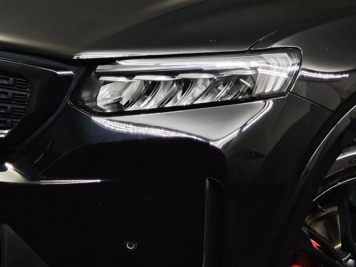 KNEWSTAR 001 2.0 AT 4WD (200 л.с.) Flagship Sport Черный в АВИЛОН. Слайд №10