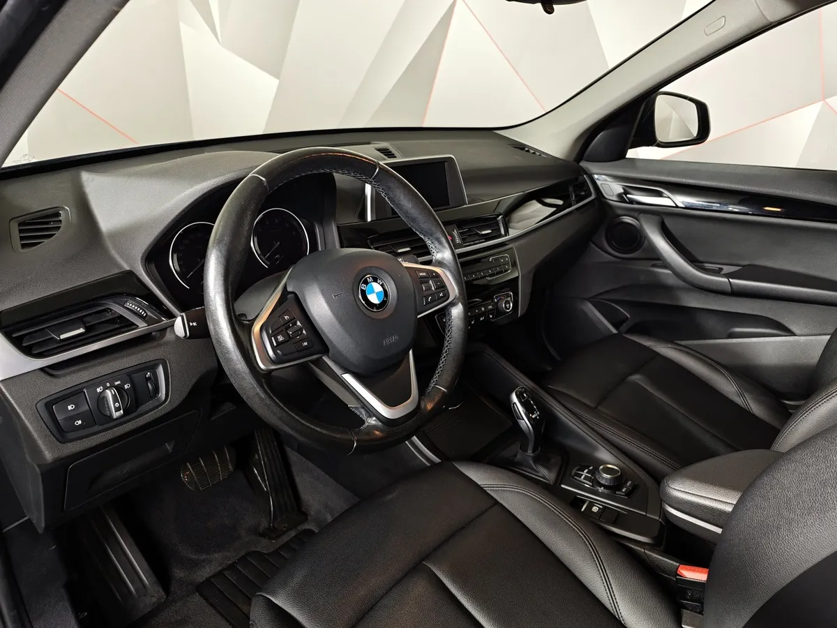 BMW X1 20i xDrive Steptronic AT (192 л.с.) M Sport Синий в АВИЛОН. Слайд №12
