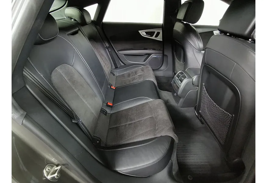 Audi A7 3.0 TDI S tronic quattro (245 л.с.) Коричневый в АВИЛОН. Слайд №16