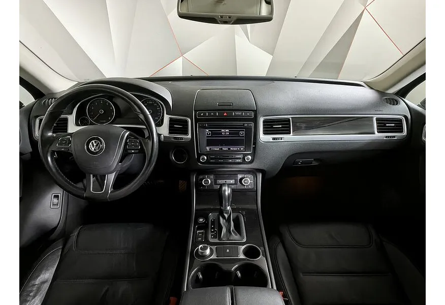 АВИЛОН - Volkswagen Touareg 3.6 FSI Tiptronic 4Motion (249 л.с.) V6 FSI Черный - slide 8