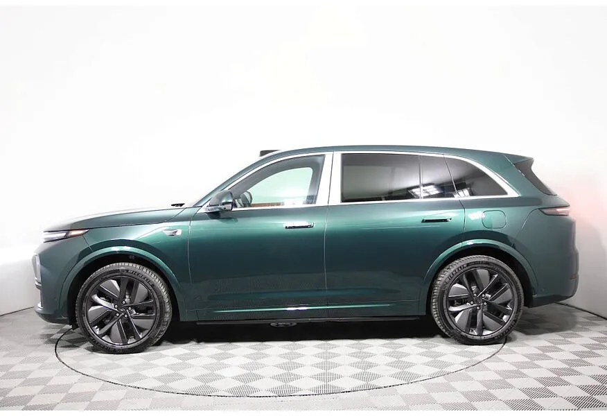 Li Auto L7 1.5 AT 4WD (449 л.с.) Ultra Зеленый в АВИЛОН. Слайд №2