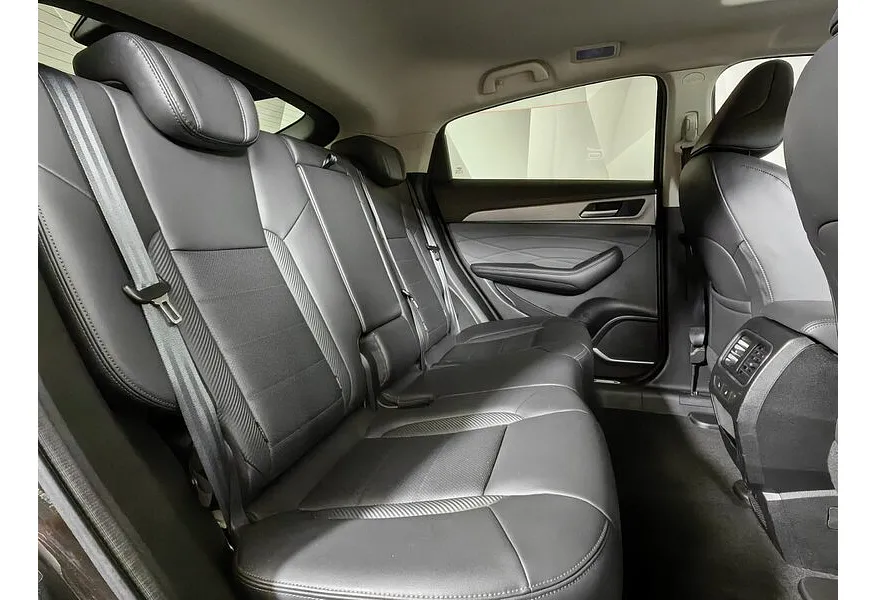 Haval F7x 2.0T AWD 7DCT (190 л.с.) Tech Plus Черный в АВИЛОН. Слайд №15