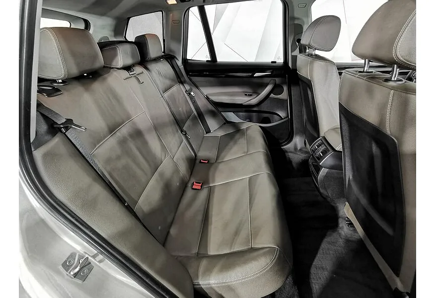 LIVE. Слайд №9