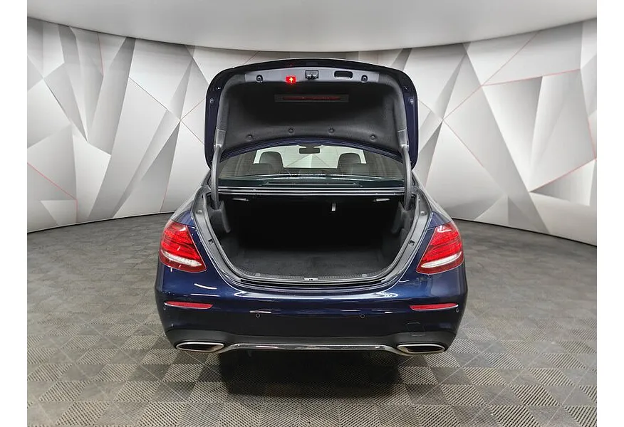 Mercedes-Benz E-Класс E 200 9G-TRONIC (197 л.с.) Sport (Локальная сборка) Синий в АВИЛОН. Слайд №12