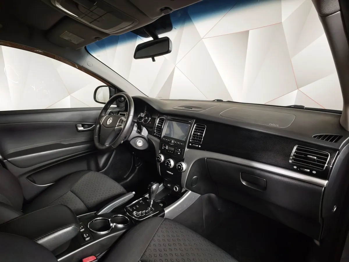 SsangYong Actyon 2.0 AT (149 л.с.) Серый в АВИЛОН. Слайд №12
