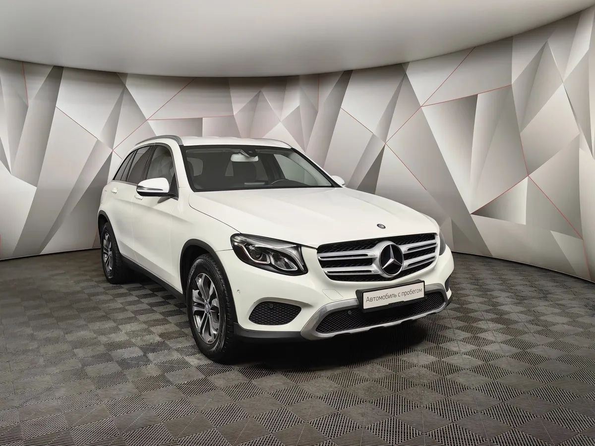 Mercedes-Benz GLC 250 9G-TRONIC 4MATIC (211 л.с.) Особая серия Белый в АВИЛОН. Слайд №3