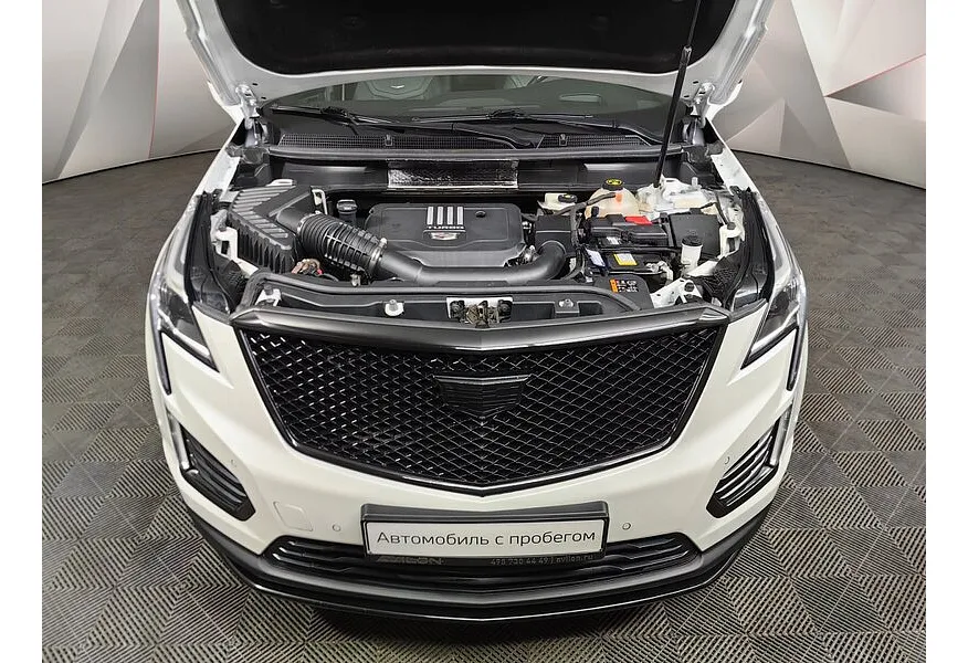 Cadillac XT5 2.0T АТ AWD (200 л.с.) Premium Luxury Белый в АВИЛОН. Слайд №11
