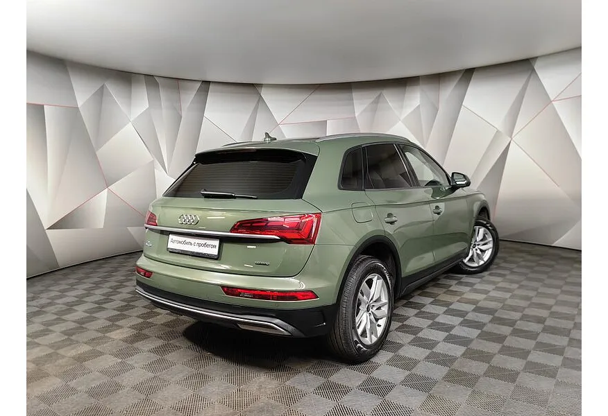 Audi Q5 2.0 TFSI S tronic quattro (249 л.с.) Advance Зеленый в АВИЛОН. Слайд №2