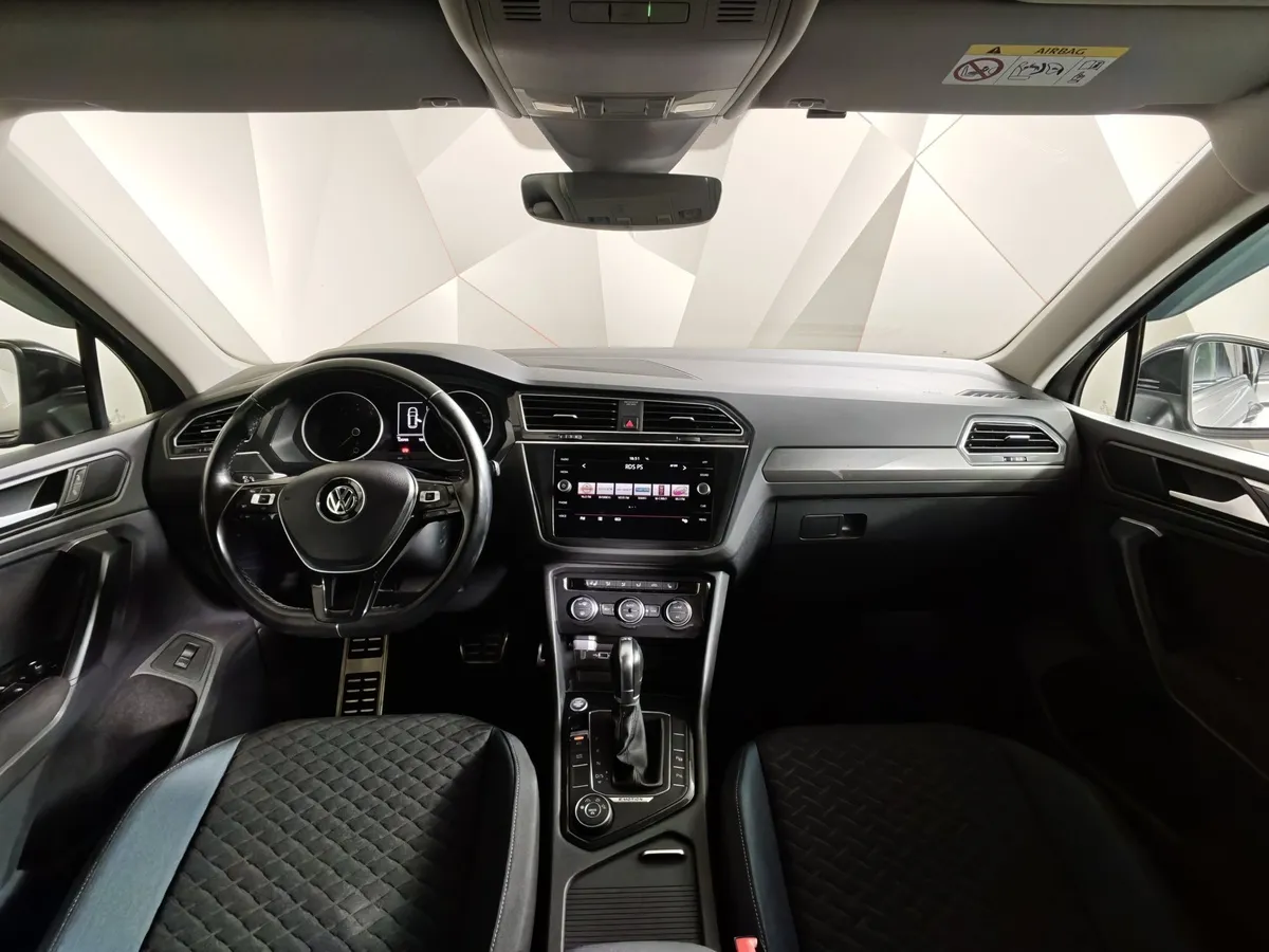 Volkswagen Tiguan 2.0 TSI 4Motion AT (180 л.с.) Respect Серебристый в АВИЛОН. Слайд №14