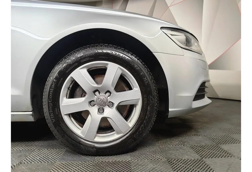 Audi A6 2.0 TFSI multitronic (180 л.с.) Серебристый в АВИЛОН. Слайд №9