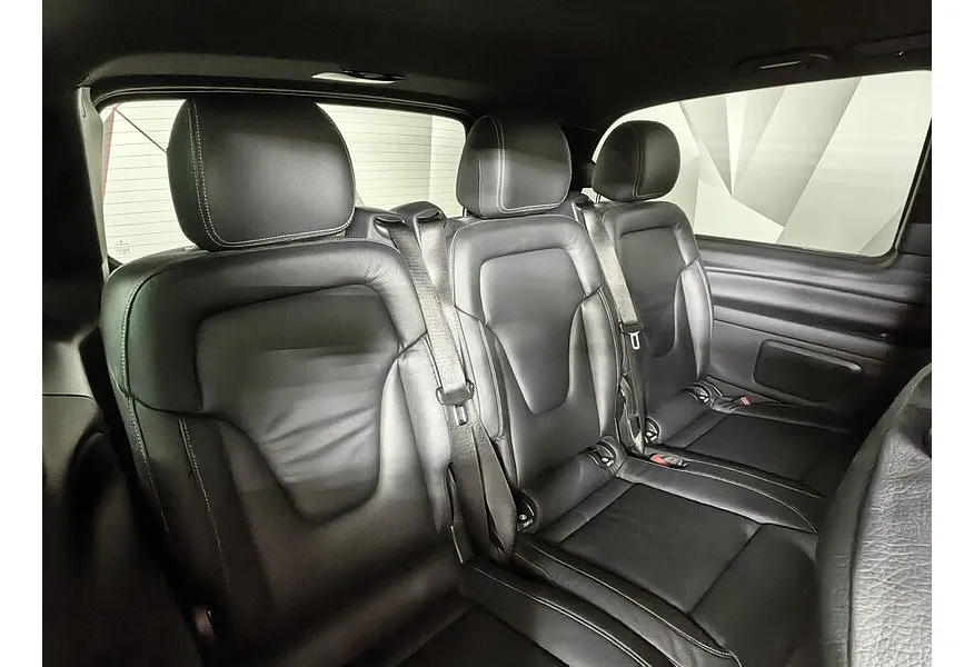 Mercedes-Benz V-Класс V 250 d 9G-Tronic L2 4MATIC (190 л.с.) AMG Line Черный в АВИЛОН. Слайд №21