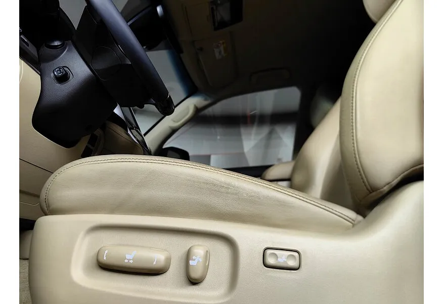 Toyota Land Cruiser 4.5 TD AT (249 л.с.) Синий в АВИЛОН. Слайд №24