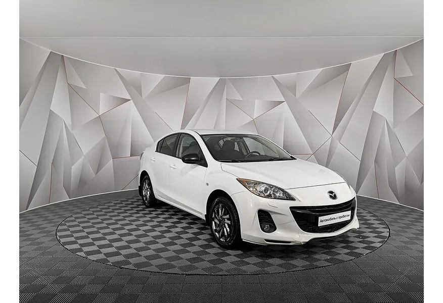Mazda 3 1.6 AT (105 л.с.) Белый в АВИЛОН. Слайд №3