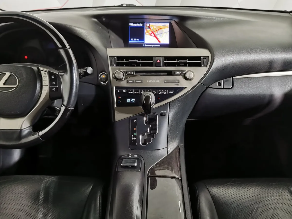 Lexus RX 270 AT (188 л.с.) Черный в АВИЛОН. Слайд №14