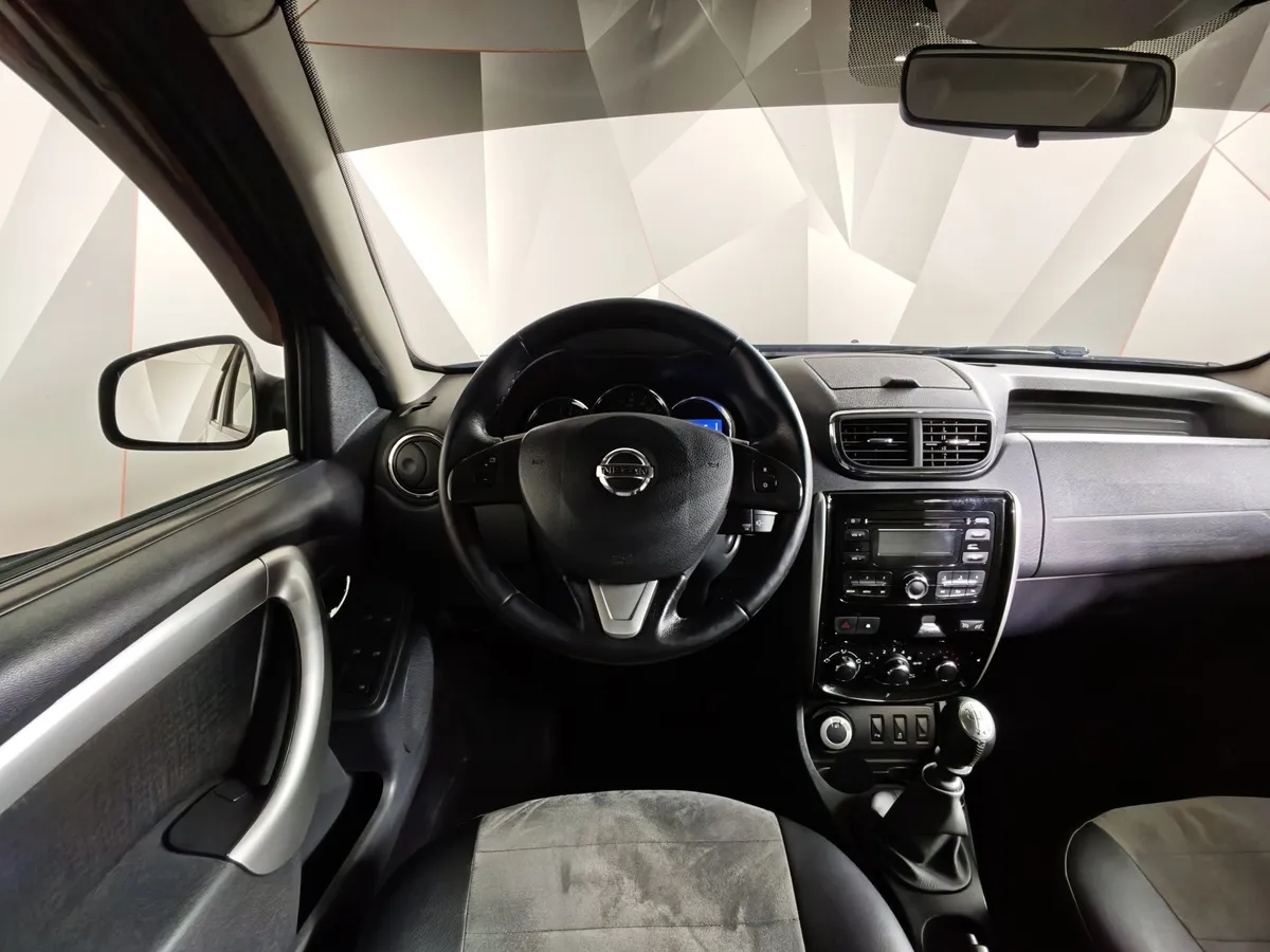 Nissan Terrano 2.0 MT AWD (143 л.с.) Серый в АВИЛОН. Слайд №20