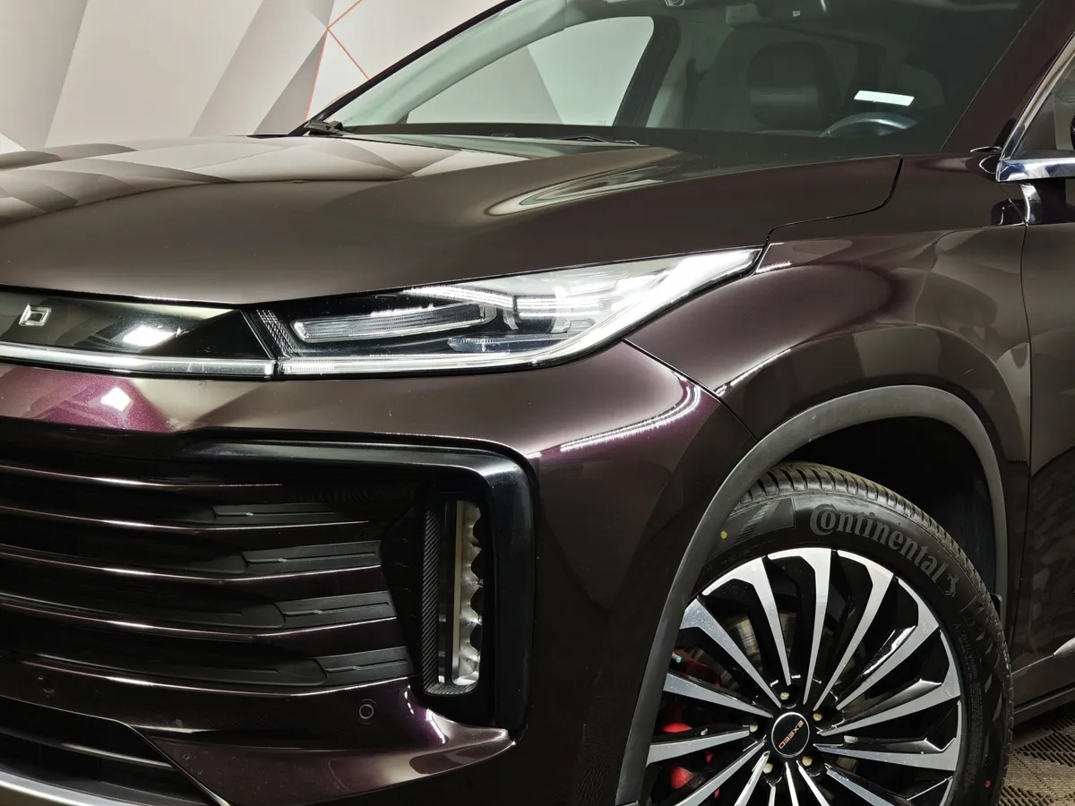 EXEED TXL 2.0 DCT7 AWD (197 л.с.) Sport Edition Фиолетовый в АВИЛОН. Слайд №10