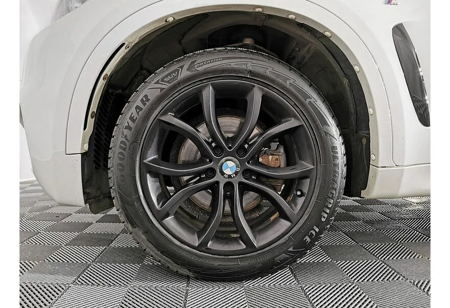 BMW X6 xDrive30d Steptroniс (249 л.с.) Белый в АВИЛОН. Слайд №7