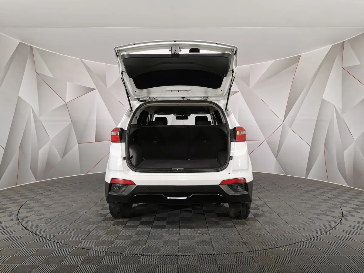 Hyundai Creta 2.0 AT (149 л.с.) Comfort + Advanced Белый в АВИЛОН. Слайд №12